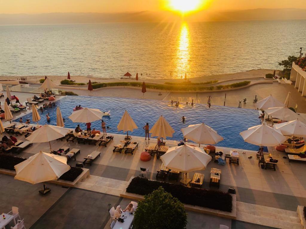 Almira Beach Dead Sea Sweimeh ภายนอก รูปภาพ